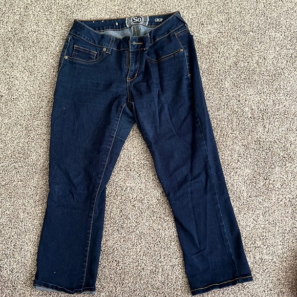 Size 9 Cropped jeans - Picture 1 of 3